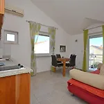 Mara Apartment