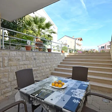 Apartment Mara