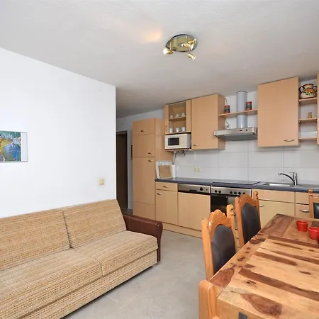 Apartment Mara *